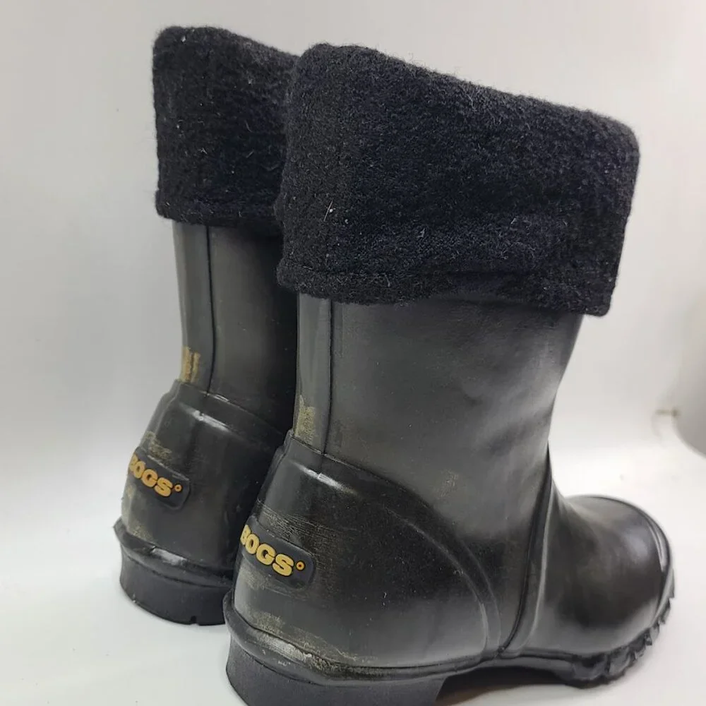 Bogs women black